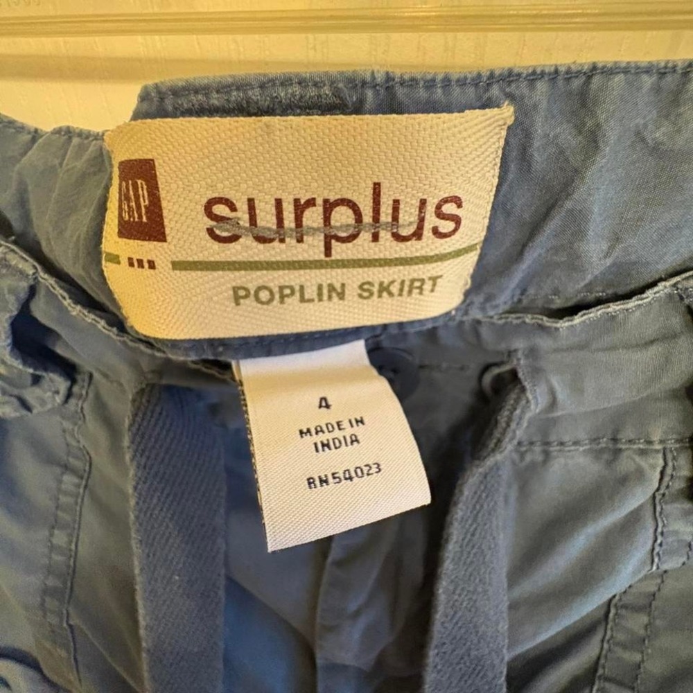 Gap blue cargo mini skirt with tie waist. Y2K Era - Picture 4 of 7